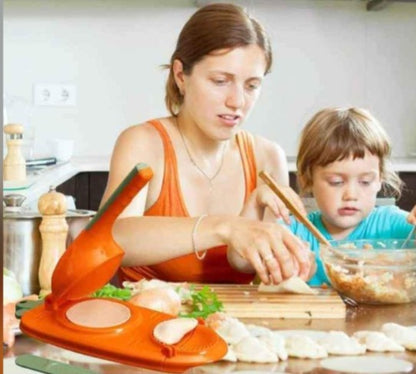 MOLDE PARA EMPANADA 2 EN 1